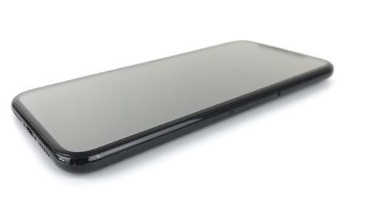 Iphone8靠刷脸解锁